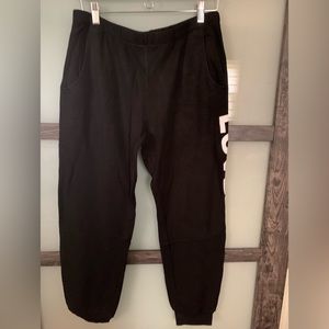 🎆SOLD 🎆MONROW surf city joggers sz Large NWT